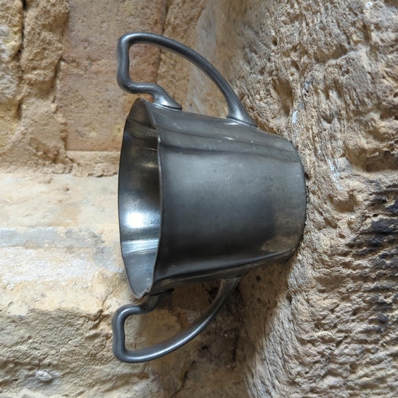 Vintage Trade Mark Pewter by Poole Creamer (CS8 C) and Sugar Dish (CS8 S) Set - Picture 2 of 13